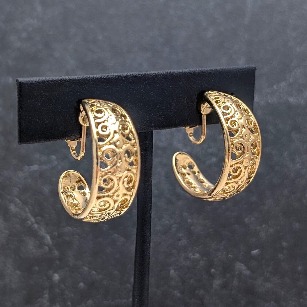Vintage Clip On Earrings 1" Large Gold Tone Ornate Swirl/Scroll Statement Hoops